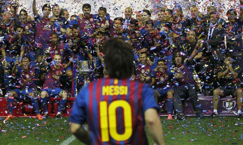 易拉宝海报设计_展会易拉宝制作公司